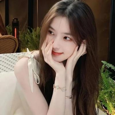 濶少艳福